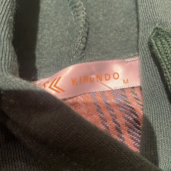 Sweatshirts - Picture 2 of 4